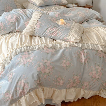 Chic Vintage Floral Cotton Bedding Ensemble with Lace Details - King/Queen Sizes